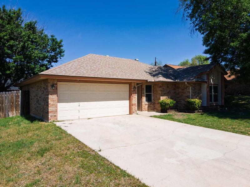 210 Paula ST, Copperas Cove, TX 76522