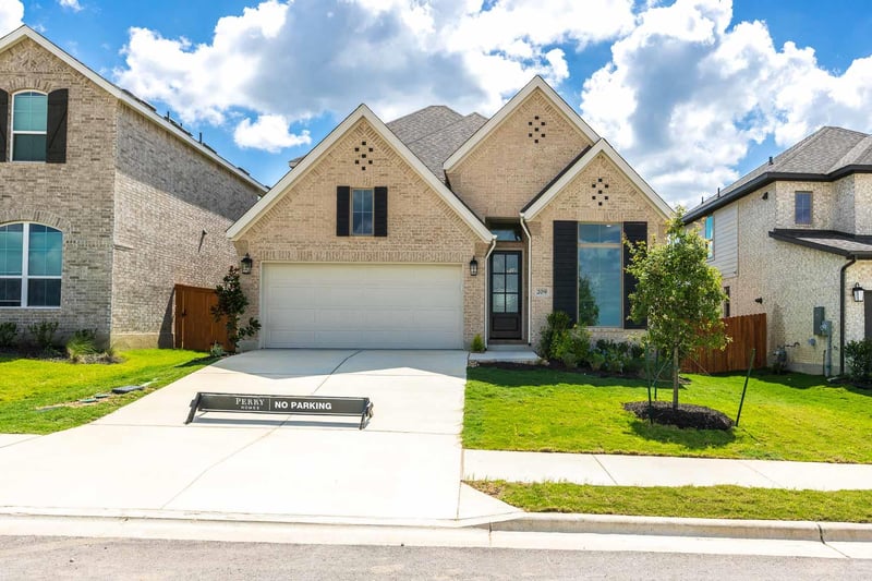 209 Green Brush DR, Liberty Hill, TX 78642