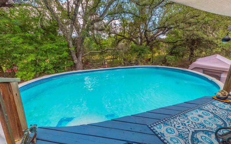 210 Lakeshore DR, Dripping Springs, TX 78620