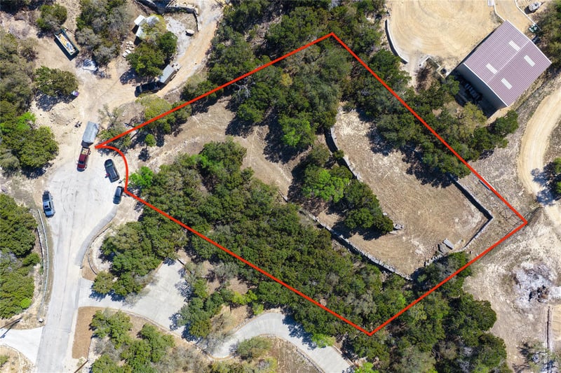 124 Calhoon CT, Canyon Lake, TX 78133