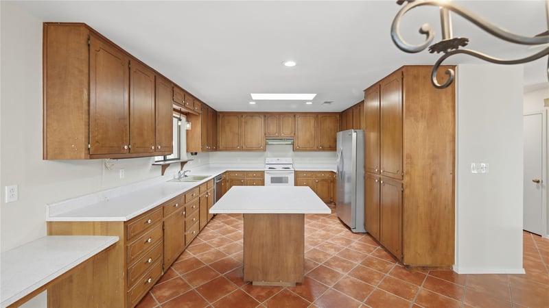 625 Mountain Laurel DR, New Braunfels, TX 78132