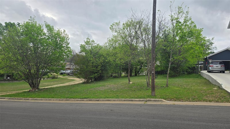 406 4th ST, Georgetown, TX 78626