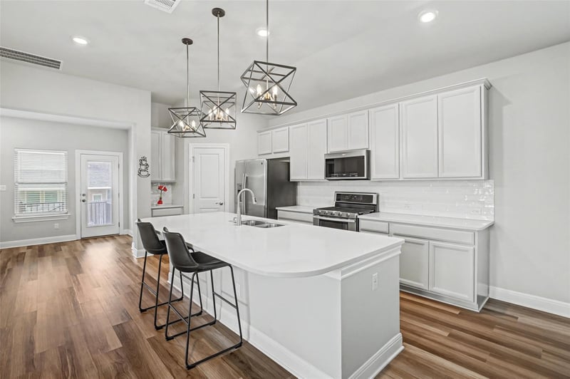 132 Birkshire DR, Georgetown, TX 78626