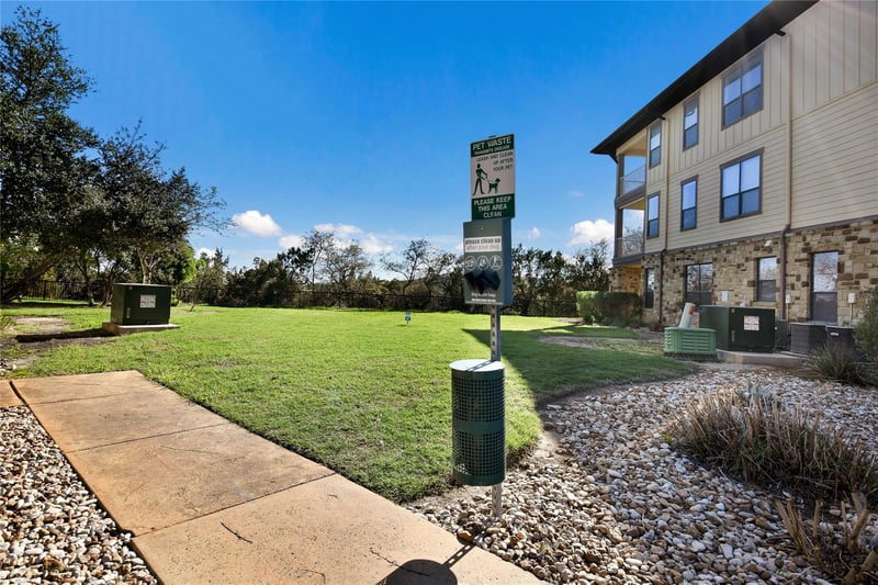 17800 Maritime Point DR #101, Jonestown, TX 78645