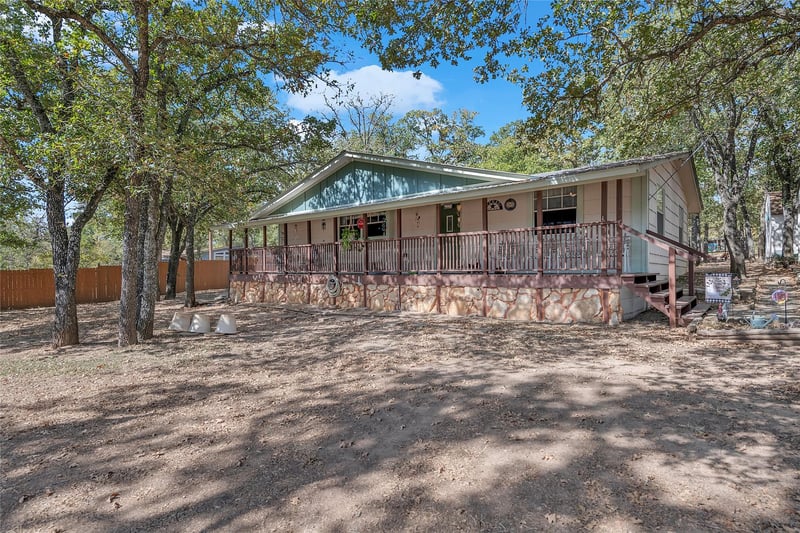 320 Pope BND, Cedar Creek, TX 78612