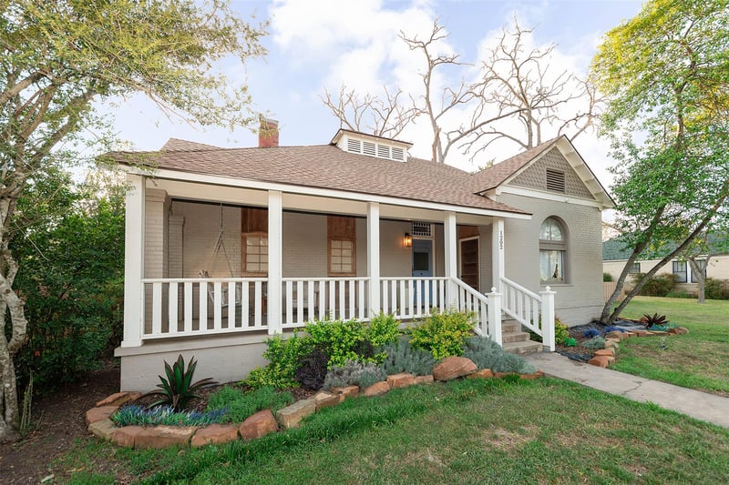 1202 Pecan ST, Bastrop, TX 78602