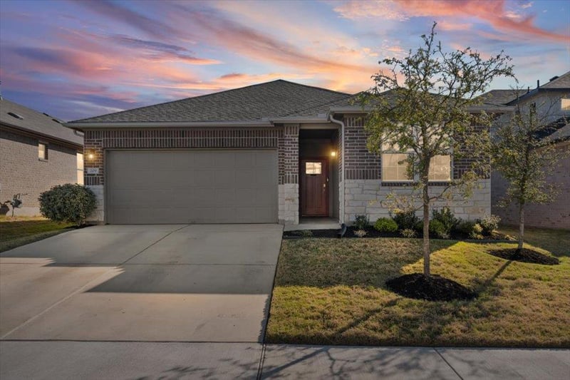209 Connor LN, Georgetown, TX 78626