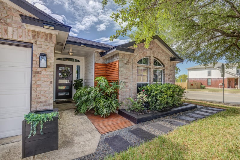 1201 Darjeeling DR, Pflugerville, TX 78660