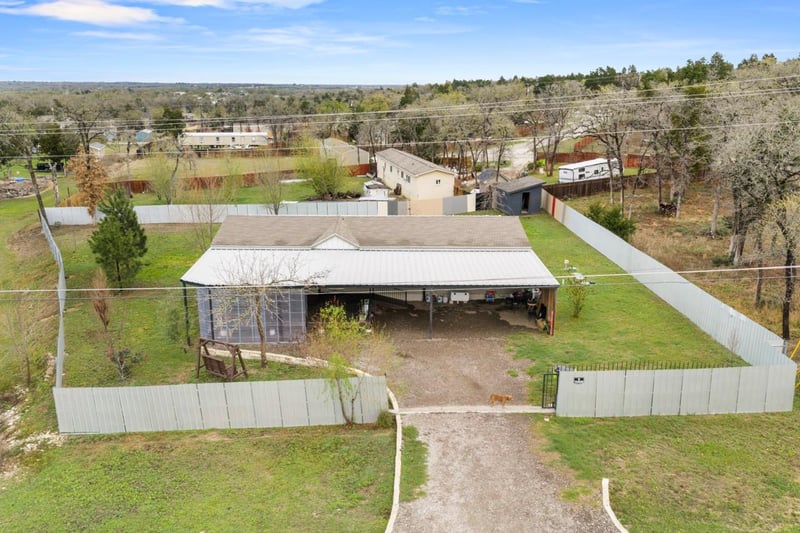 124 Crepe Myrtle PKWY, Elgin, TX 78621