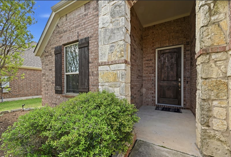 703 Emory CV, Hutto, TX 78634