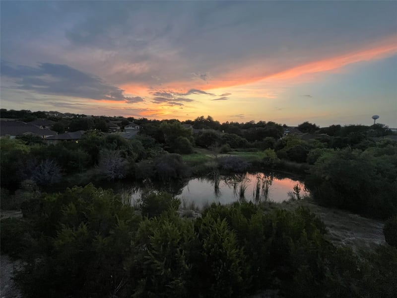 2050 Lohmans Spur RD #1302, Lakeway, TX 78734