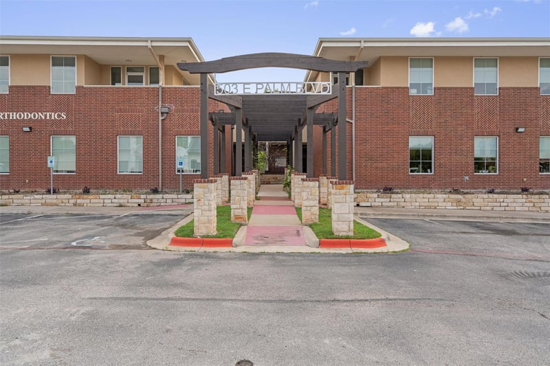 503 Palm Valley BLVD #220, Round Rock, TX 78664