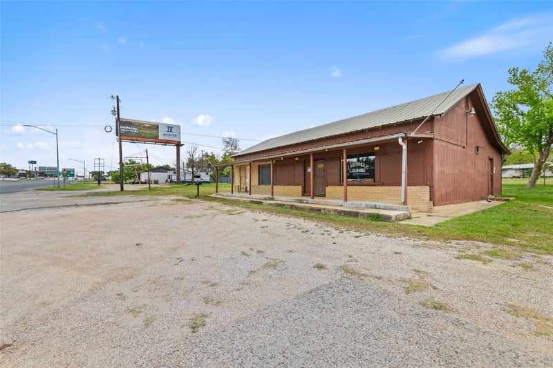201 Us Highway 281, Johnson City, TX 78636