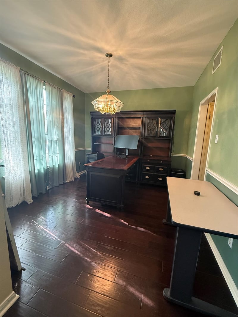 310 Carriage Hills DR, Georgetown, TX 78626