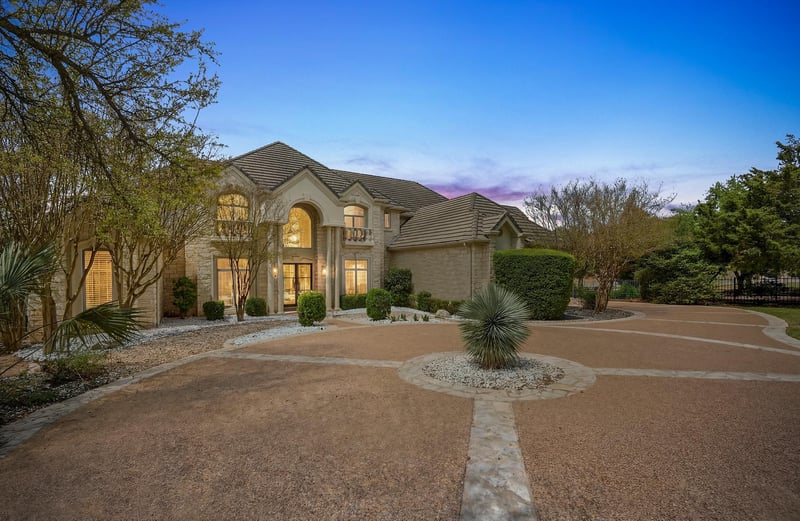8513 Chalk Knoll DR, Austin, TX 78735