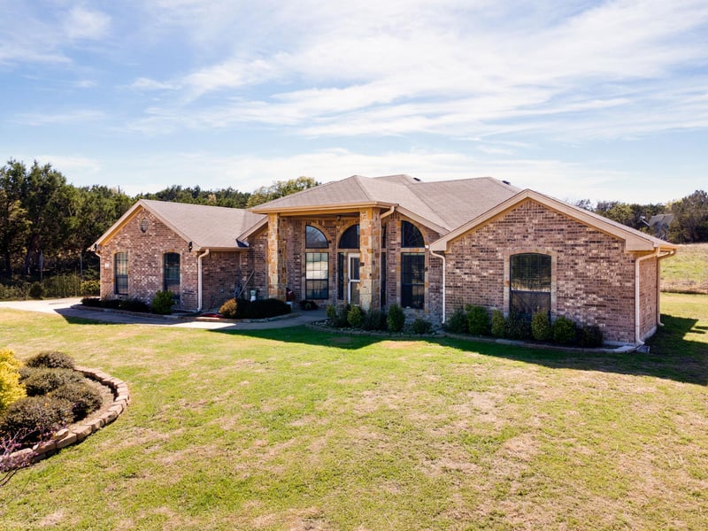 1467 County Road 4820, Kempner, TX 76539