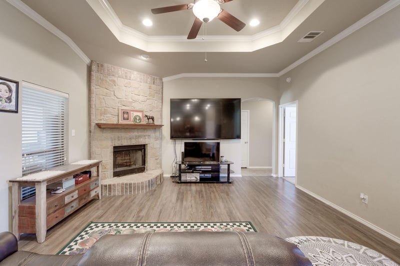 1467 County Road 4820, Kempner, TX 76539