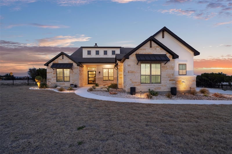 501 Francis CT, Liberty Hill, TX 78642