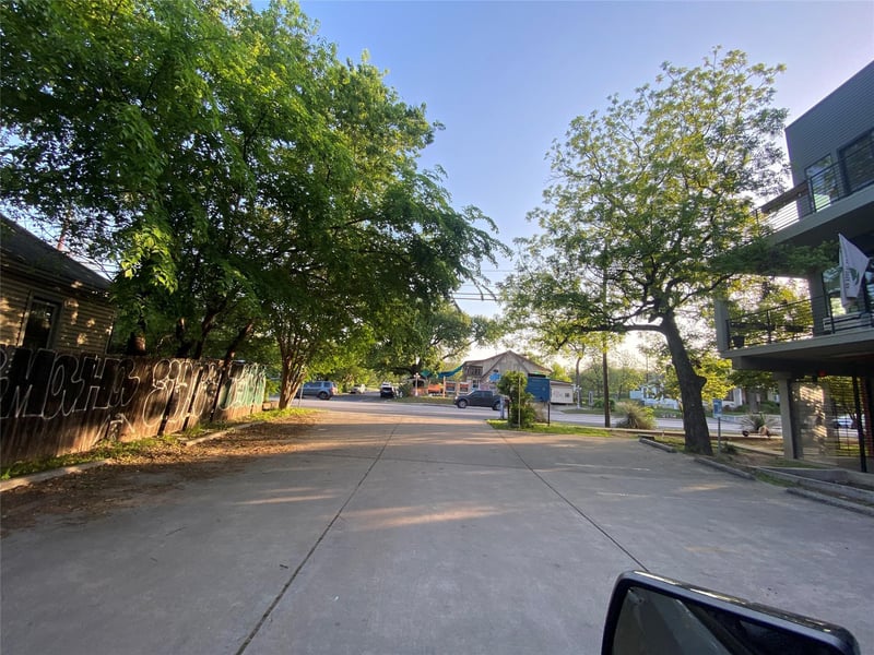 1613 7th ST, Austin, TX 78702