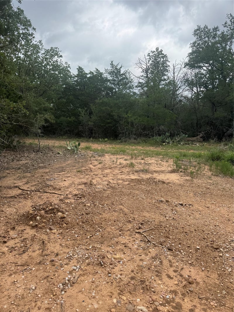 108 Howi LN, Bastrop, TX 78602