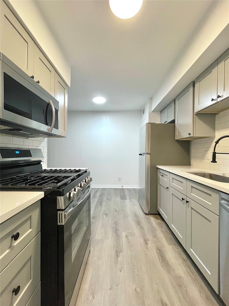 2306 Barton Village CIR, Austin, TX 78704