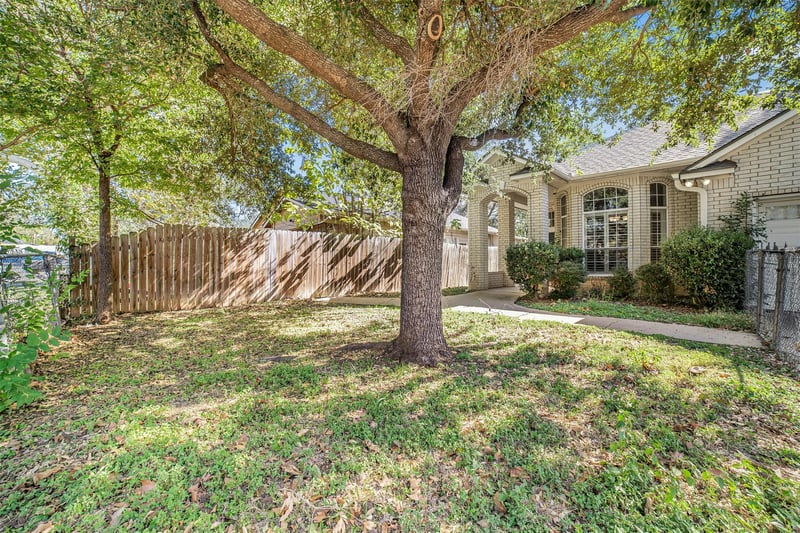 409 Austin Ave, Round Rock, TX 78664