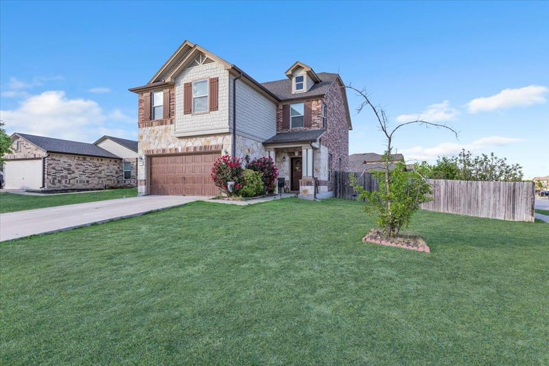 12922 Dwight Eisenhower ST, Manor, TX 78653