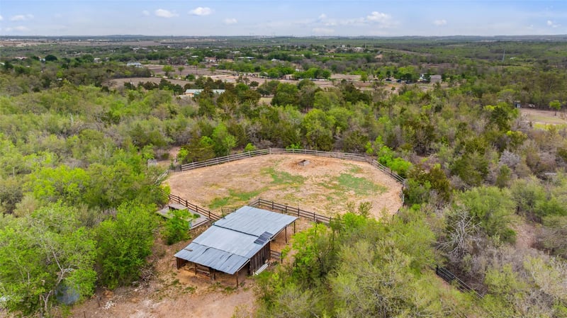 9426 Bock RD, Buda, TX 78610
