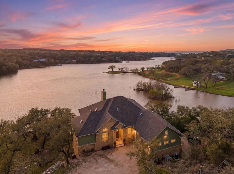 320 Park LN, Burnet, TX 78611