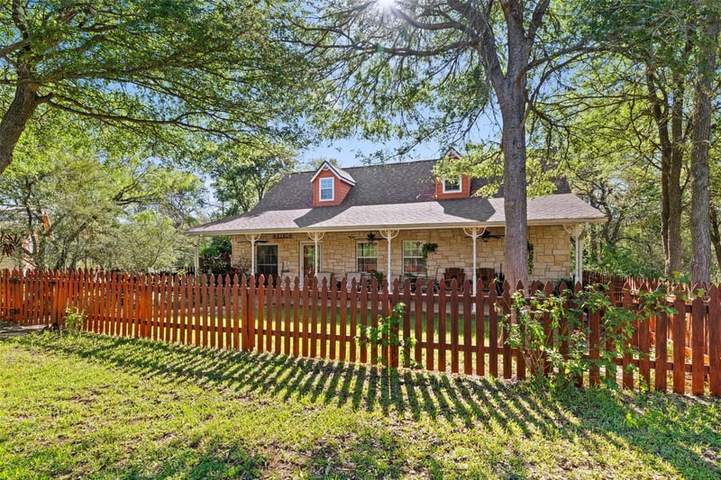 399 Upper Elgin River RD, Elgin, TX 78621