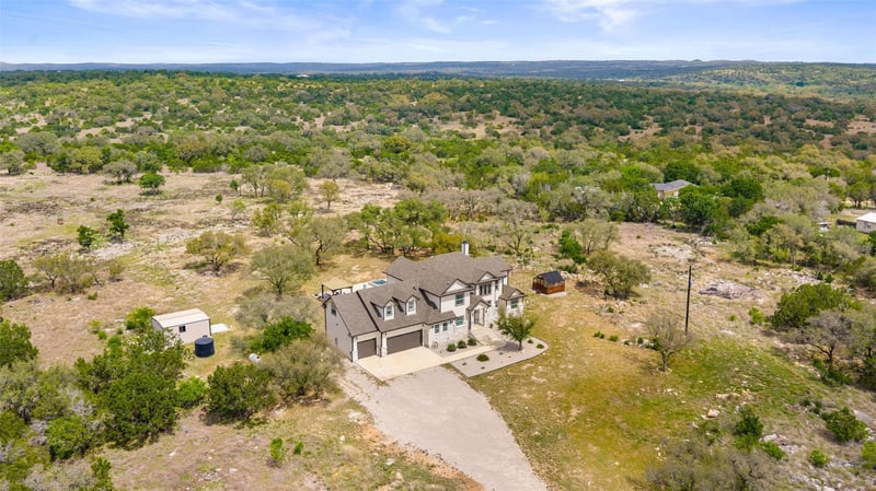 889 Brock Hollow DR, Johnson City, TX 78636