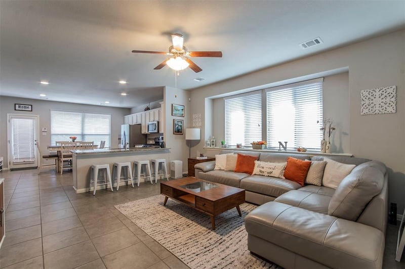 352 Brook DR, Leander, TX 78641