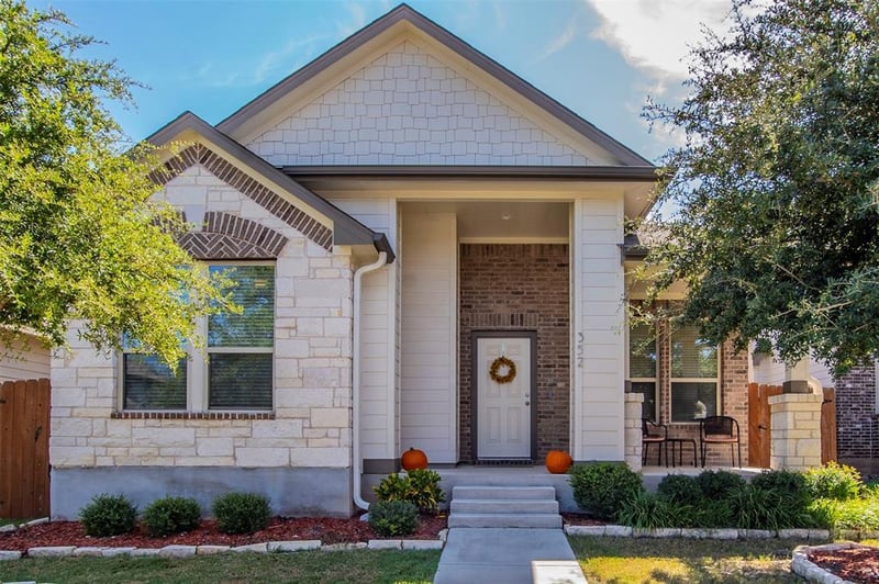 352 Brook DR, Leander, TX 78641
