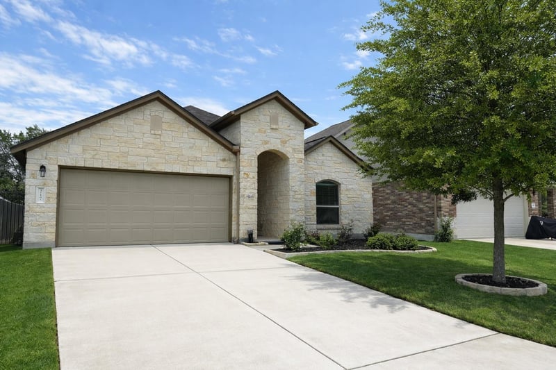217 Lewisville LN, Leander, TX 78641