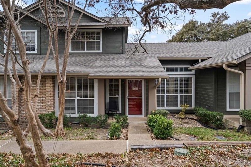 1015 E Yager LN #18, Austin, TX 78753
