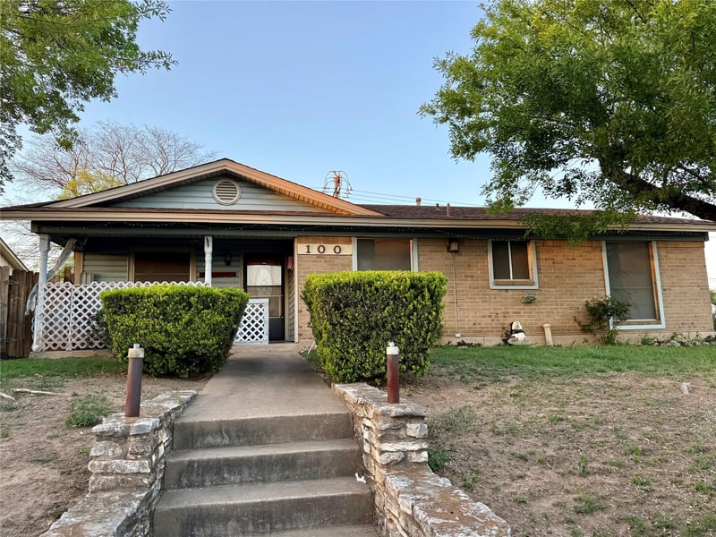 100 Skyloop DR, Austin, TX 78745