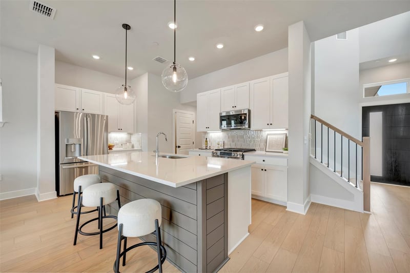 5600 Forks RD, Austin, TX 78747