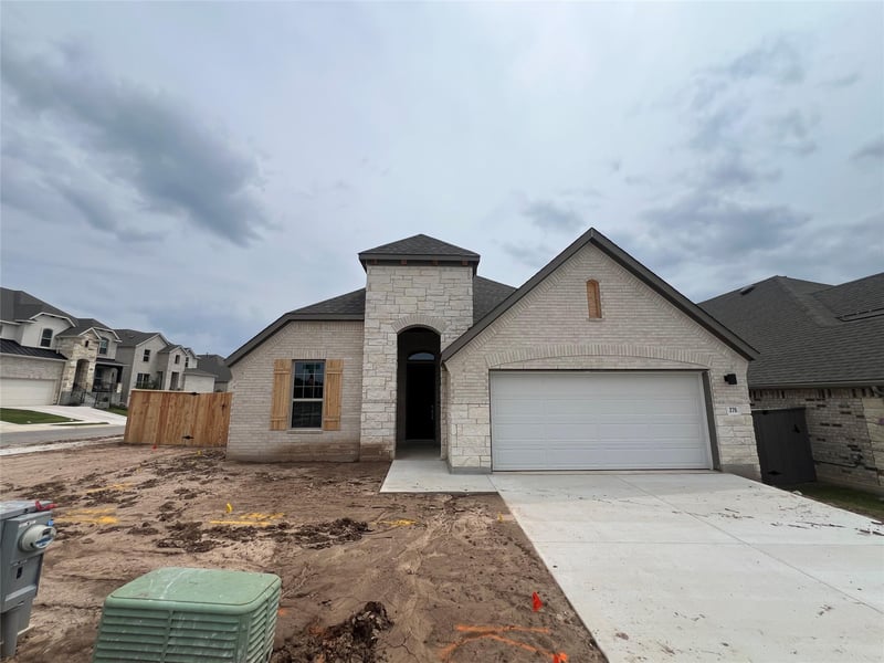 276 Du Bois LN, Kyle, TX 78640