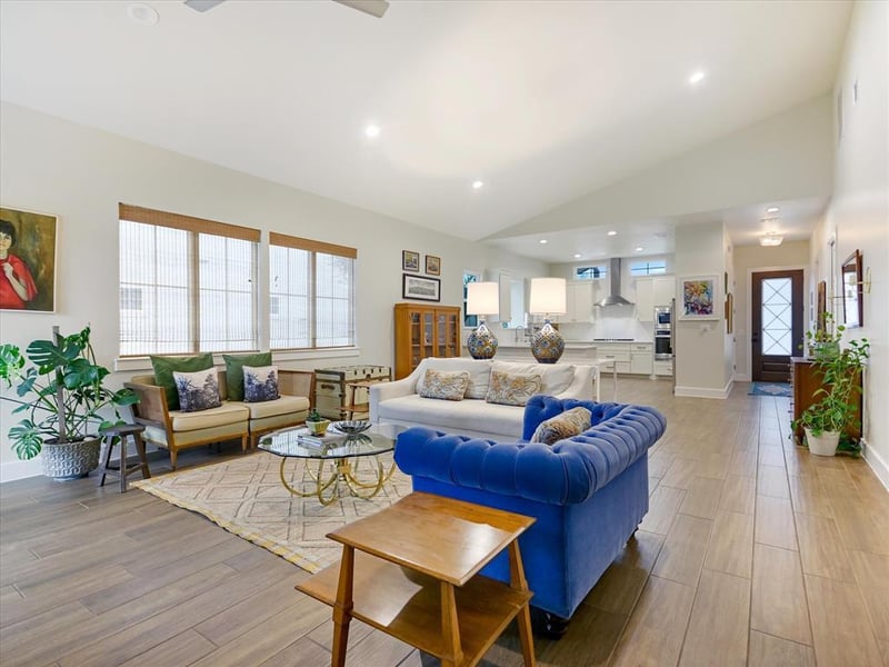 170 Bunker Ranch BLVD #16, Dripping Springs, TX 78620