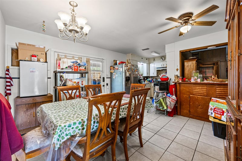 2510 Little John LN, Austin, TX 78704