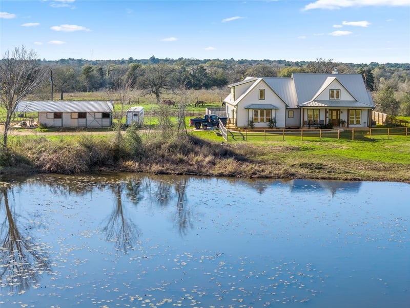 1434 Antioch RD, Paige, TX 78659