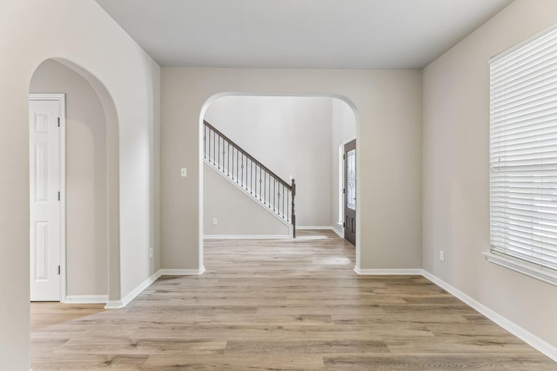 391 Middle CRK, Buda, TX 78610