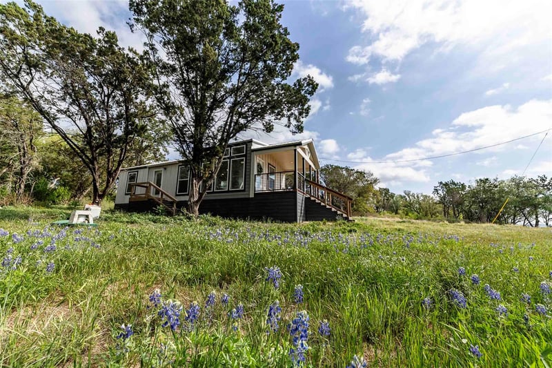 3810 County Road 410, Spicewood, TX 78669