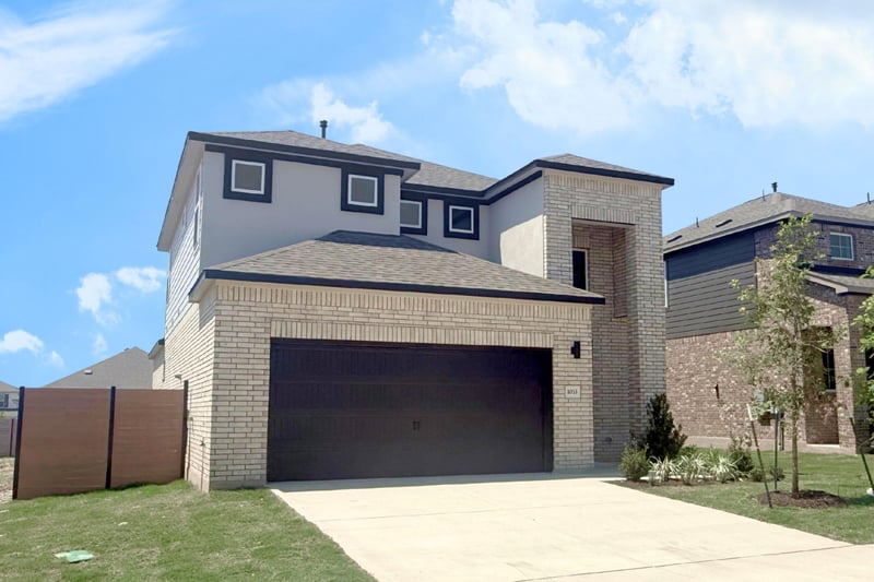 1033 Stonehill DR, Georgetown, TX 78633