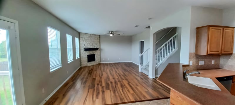 1113 Middle Brook DR, Leander, TX 78641