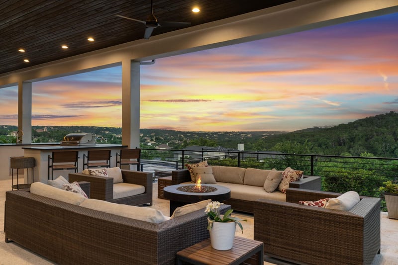 821 Laughing Dog CT, Leander, TX 78641