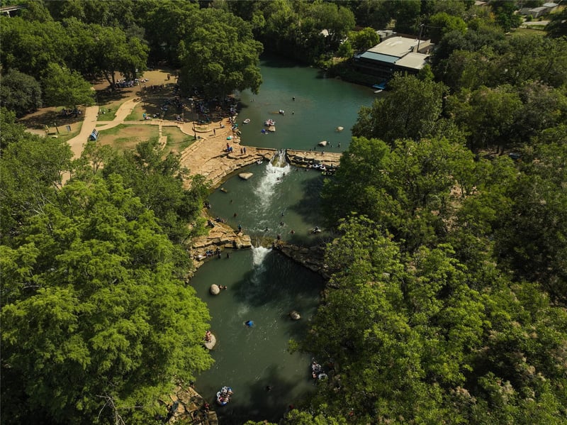 146 Fredericksburg ST, San Marcos, TX 78666