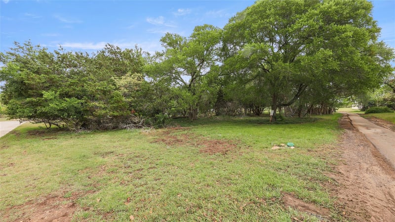 101 Brookhollow DR, Wimberley, TX 78676