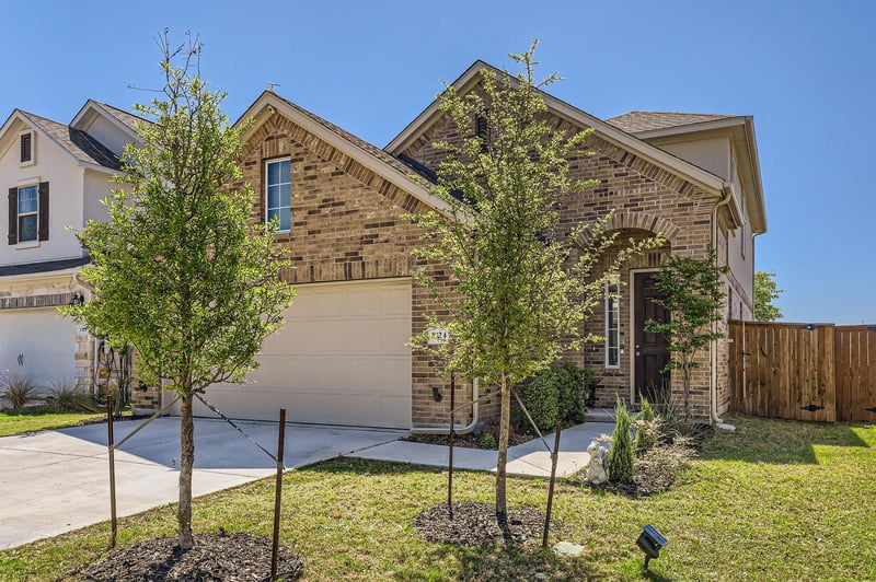 1324 Salt Lick DR, Georgetown, TX 78633