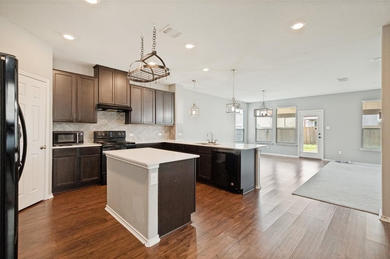 13924 Inaugural ST, Manor, TX 78653
